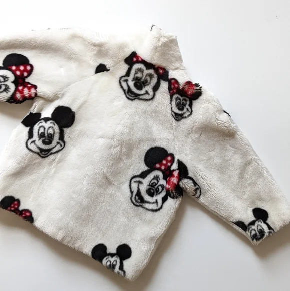 VERY RARE Kid's Vintage 1992 Disney Apparence Mickey & Minnie Faux Fur Coat - Picture 2 of 15